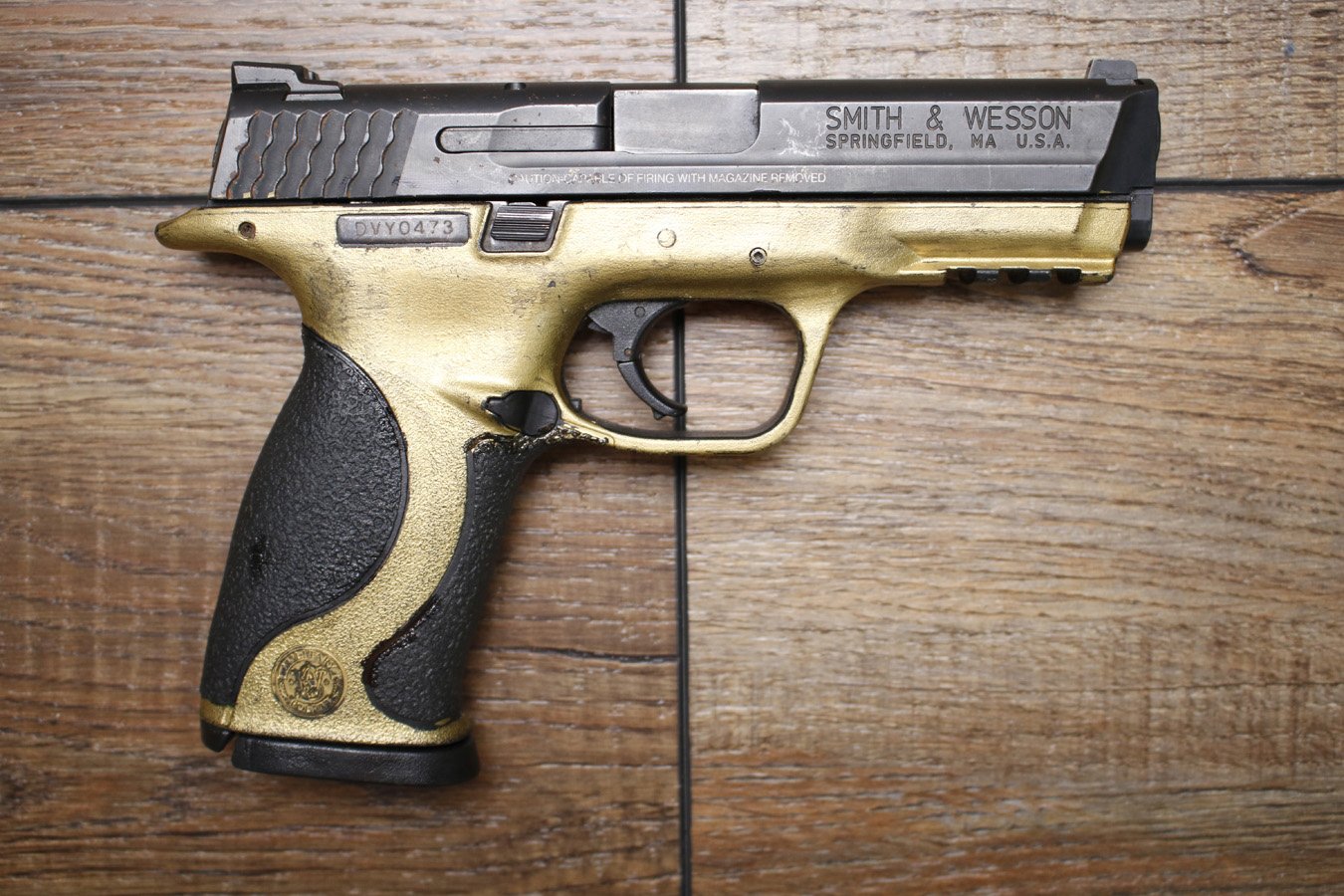 SMITH AND WESSON M&P9 9mm Police Trade-in Pistol